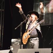 Dave Hill from Slade onstage at Upton 2013