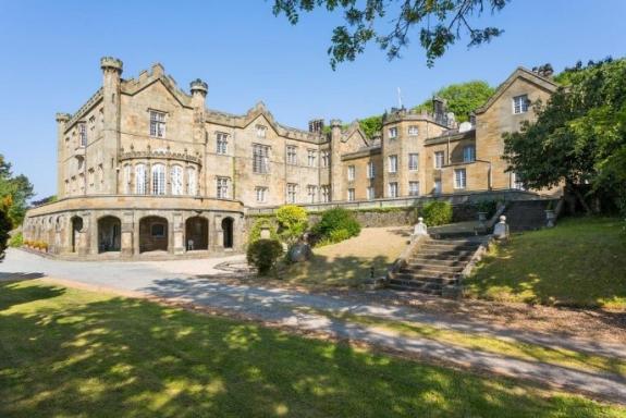 Halesowen News: Mostyn Castle (Vrbo) Halesowen News: Mostyn Castle (Vrbo)