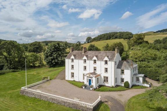 Halesowen News: Country Mansion (Vrbo) Halesowen News: Country Mansion (Vrbo)