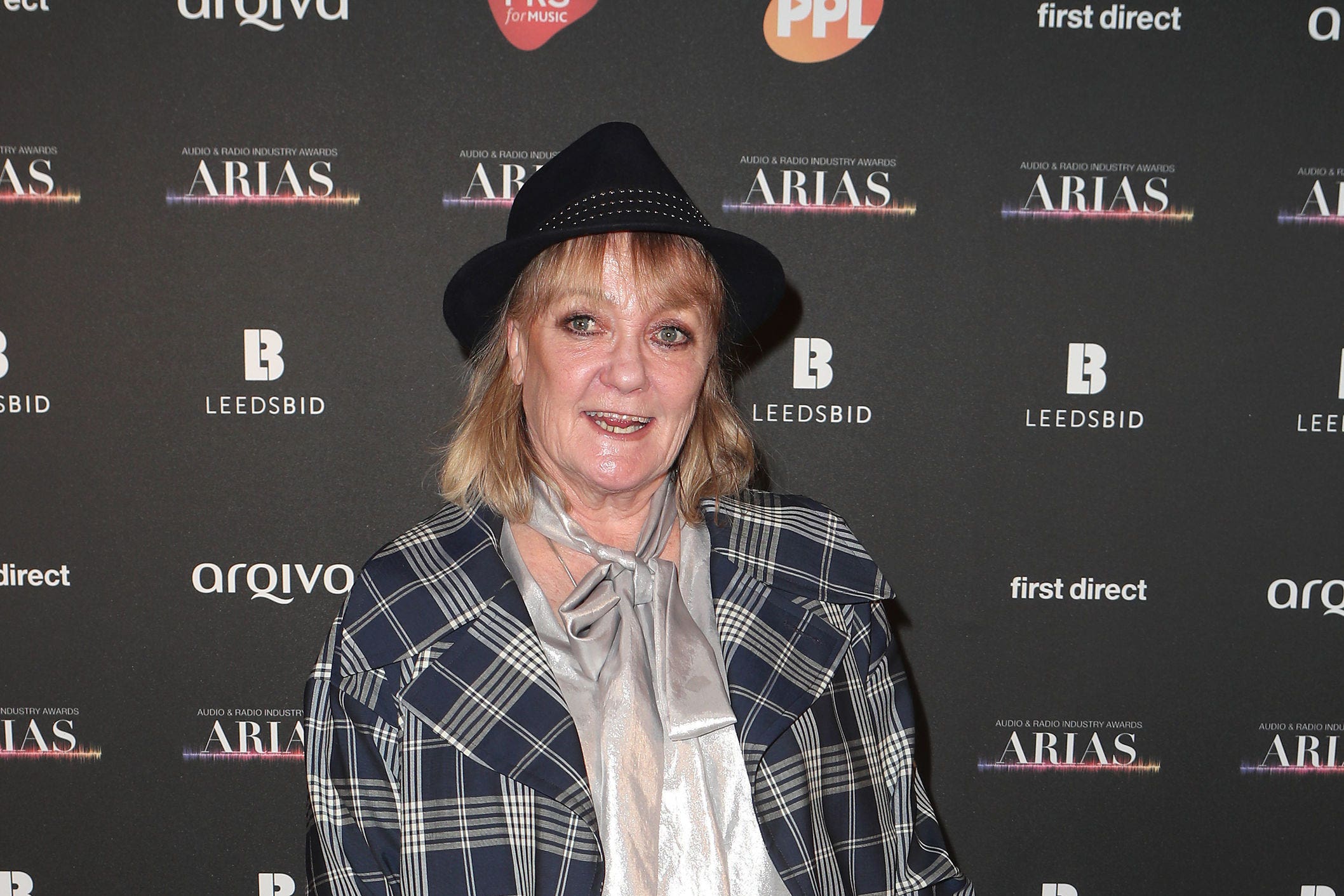 Jeremy Vine and Greg James lead tributes to 'legendary' radio DJ Janice Long - Vimarsana News