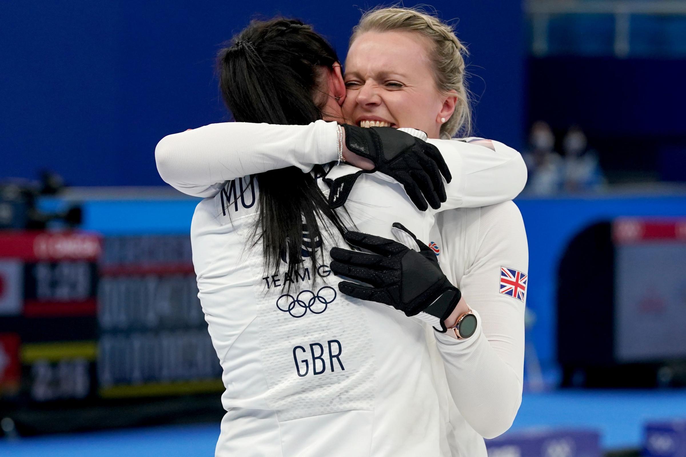 Vicky Wright will return to NHS frontlines as an Olympic curling medallist - Vimarsana News