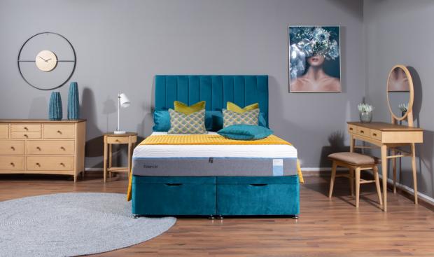Halesowen News: Cousins Bespoke bed with Tempur mattress
