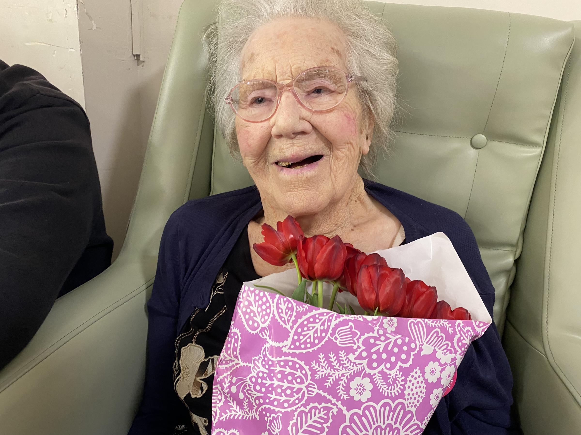 Nancy Smart's 100th birthday celebration at care home - Vimarsana News
